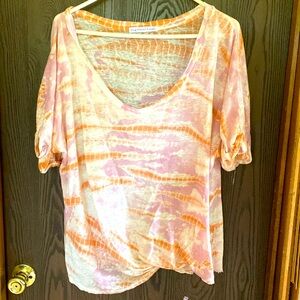 Linen short sleeved top, never worn